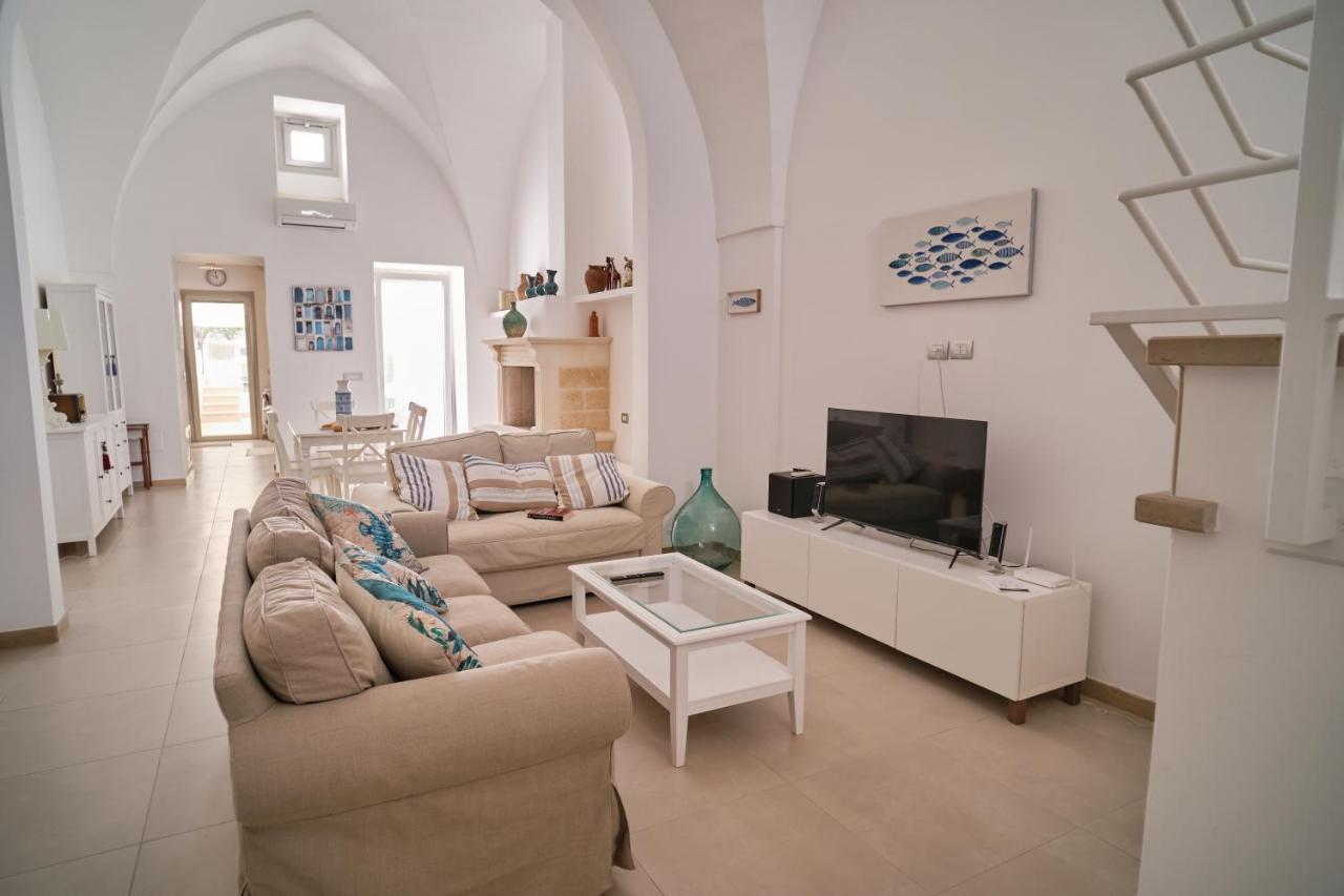 Casa Margherita - typical salento house Castrignano del Capo Esterno foto