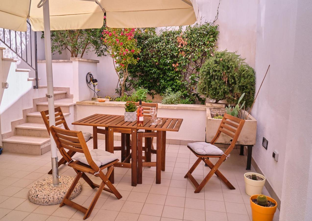 Casa Margherita - typical salento house Castrignano del Capo Esterno foto